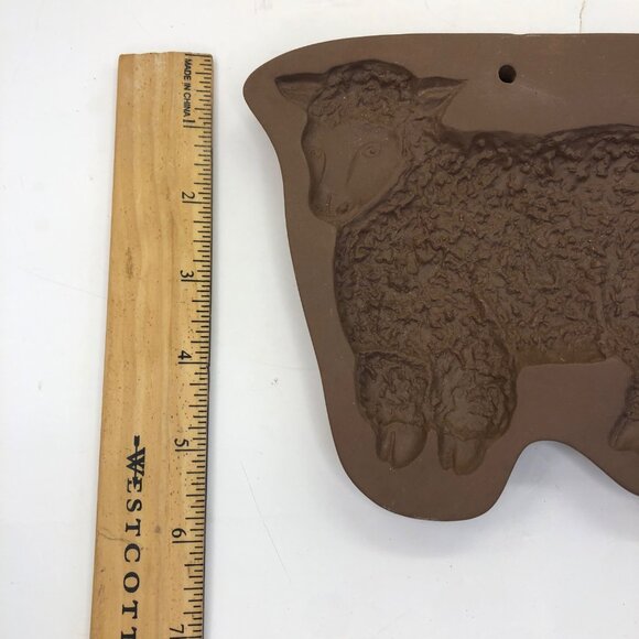 Heartstone "Little Lamb" in Its Original Box - Picture 10 of 11